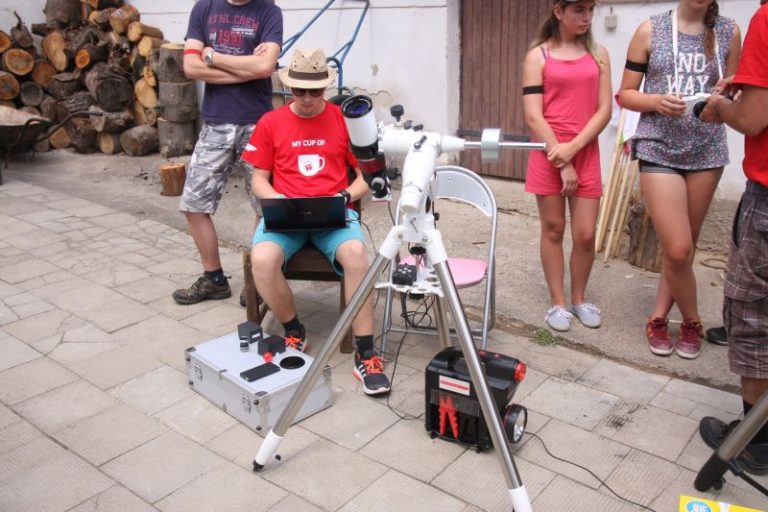 Pozorujeme hvězdy a učíme se od nich (23. 7. 2016)